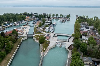 Speciális közműlétesítmények