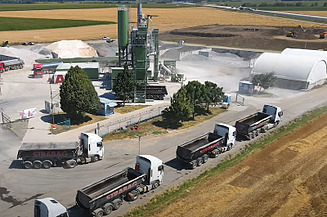 Semi-mobil aszfaltkeverő